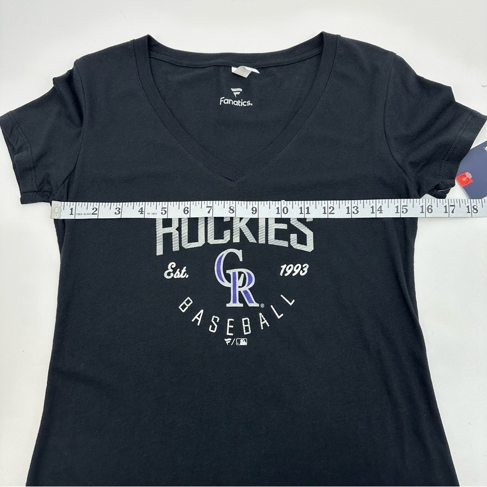 Colorado Rockies Baseball V Neck Tee Women's Small - Picture 5 of 8